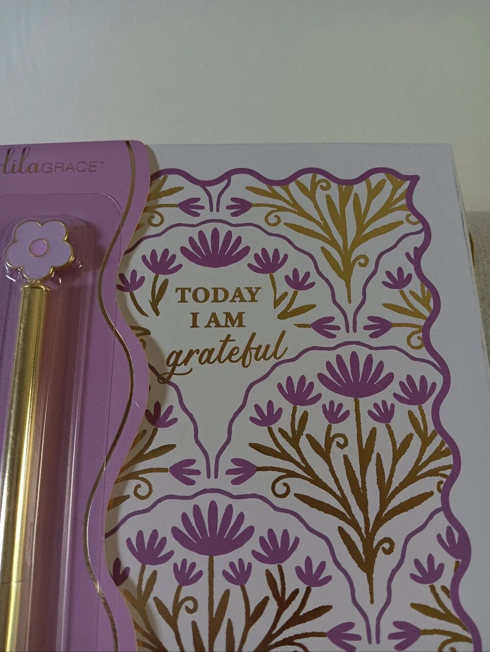 Reserved for @nessiebugs Lilagrace Floral Journal